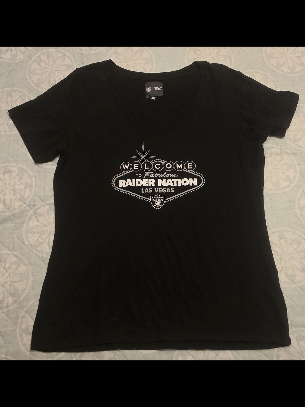 NFL Apparel Las Vegas Raider Nation Black V-Neck Cotton Tee, Women's XL